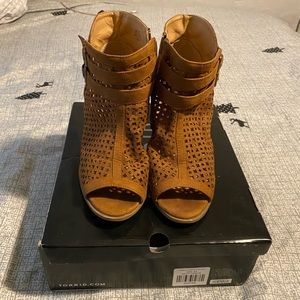 Torrid lazer cutout booties